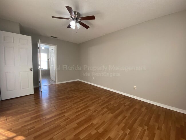 Photo - 11195 Cypress Leaf Dr