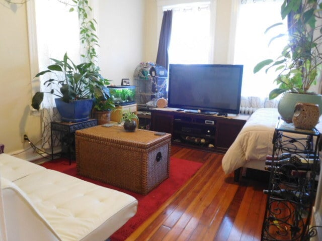 Photo - 165 Kelton St