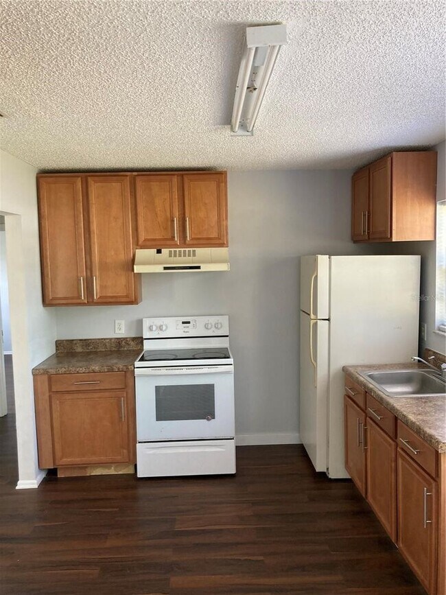 Photo - 2/2 Home in Silver Springs Shores