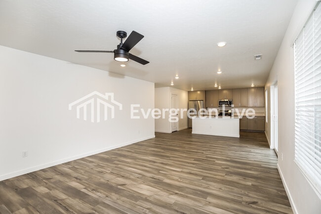 Photo - 15190 Nimbus Way