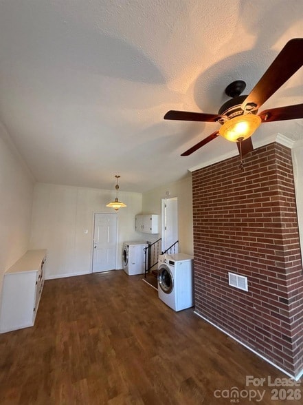 Photo - 104 Stowe Rd