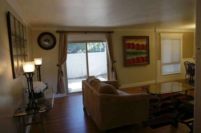 Bright and airy with open space feel - 2045 Sierra Rd