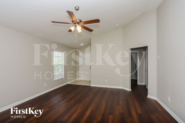 Photo - 15206 Searobbin Dr