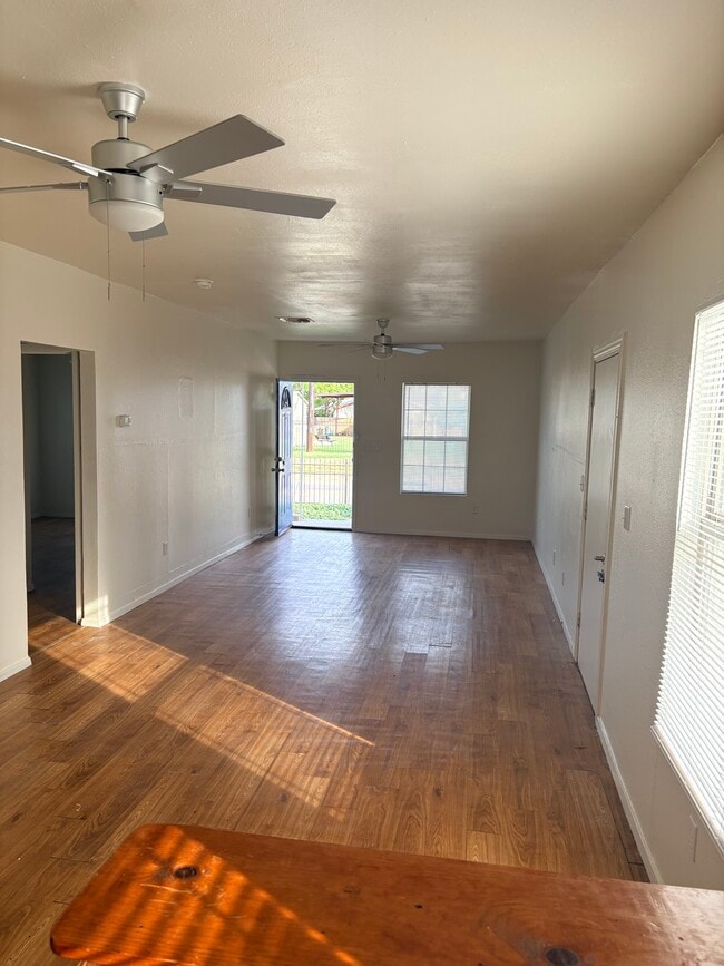 Photo - 8415 Reed Rd