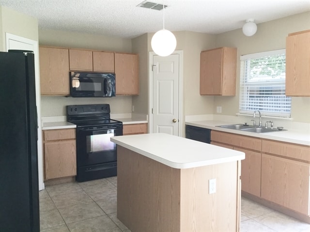 Photo - 1099 Welch Hill Cir