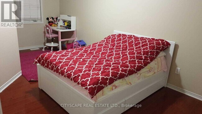 Photo - 5255 Palmetto Pl