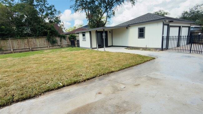 Photo - 4106 Clovernook Ln