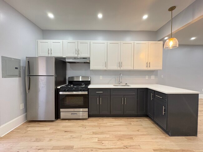 76A Bostwick Ave