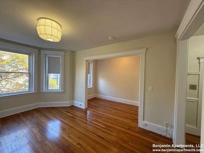 Photo - 1371 Commonwealth Ave Unidad 35