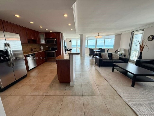 Photo - 7135 Collins Ave Unit 815