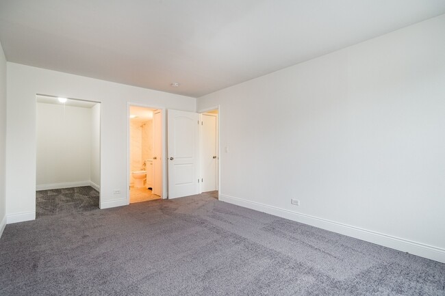 Photo - 900 Perrie Dr Unidad 3