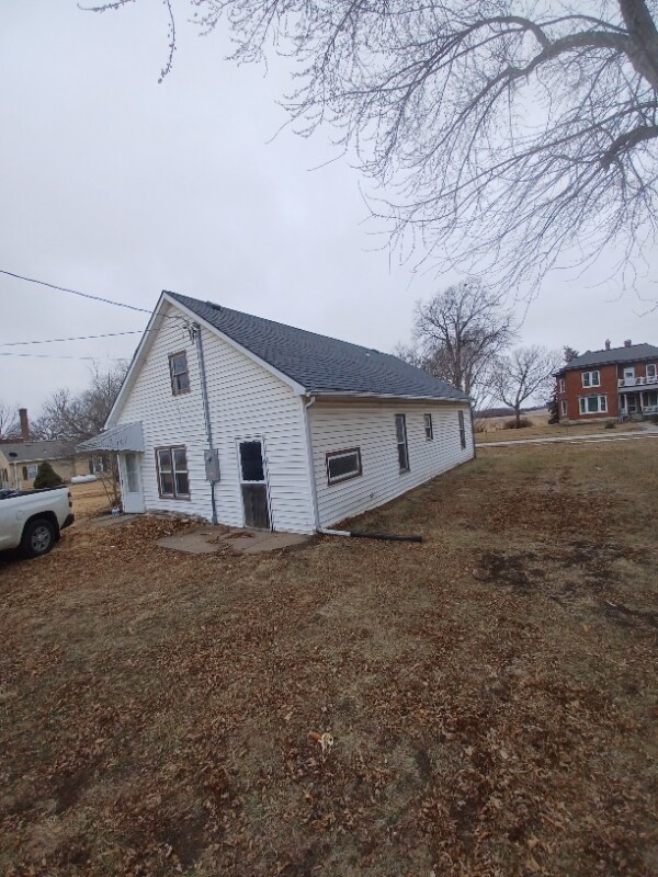 Photo - 403 Eldon St