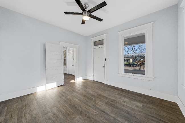 Photo - 817 S 10th St