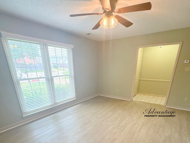 Photo - 1197 Scarlet Tanager Ln