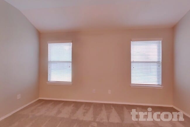 23414 Elsie Wood Dr
