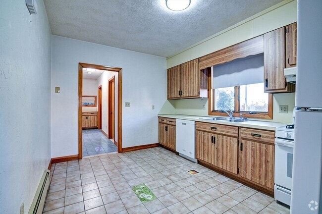 Building Photo - 41 Winship St Unit #A Rental