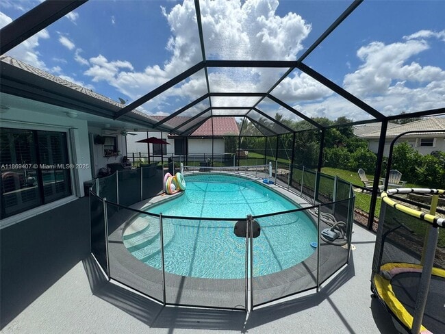 Photo - 260 NW 121st Terrace