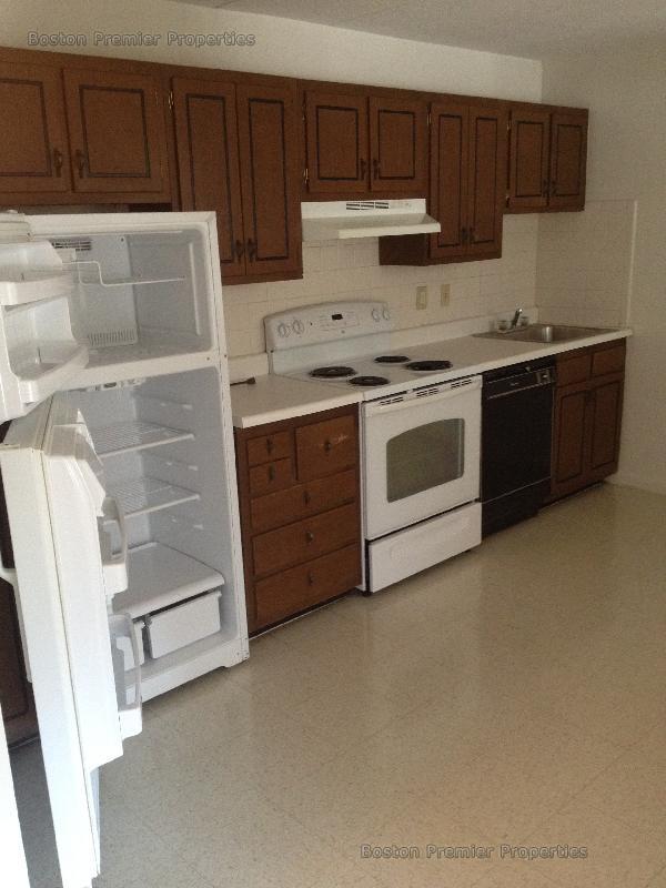 Photo - 182 Quincy Ave Unit 34