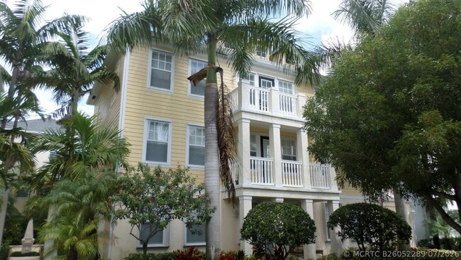 Building Photo - 276 Murcia Dr Unit 307