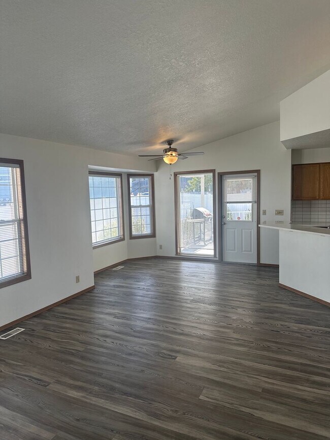 Photo - Tranquil & delightful 3-bedroom, 2-bathroo...