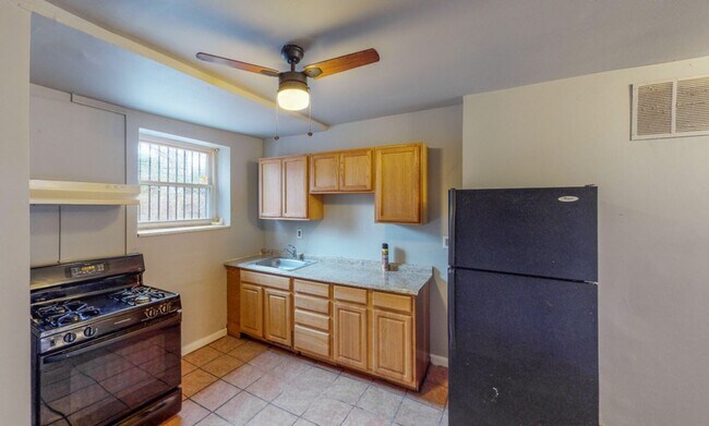 Photo - 2425 Druid Hill Ave