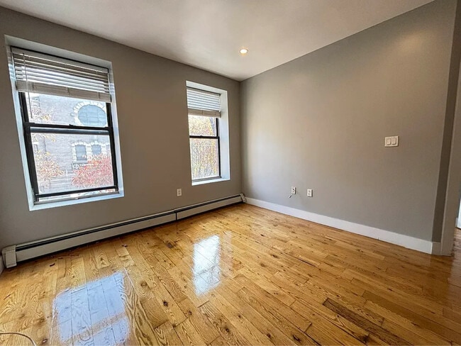 Photo - 315 Alexander Ave Unit 2