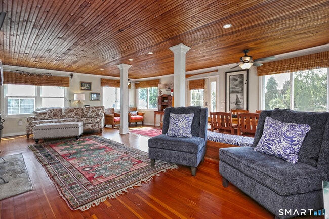 13 Billows Rd