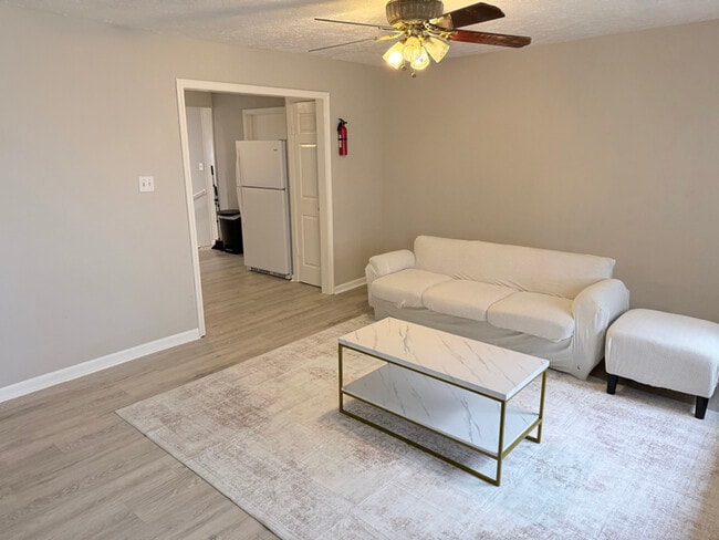 Photo - 7418 Oscar Dr