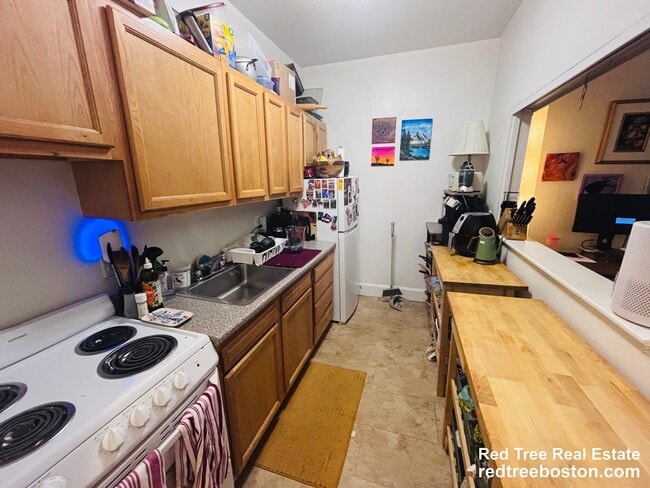 Photo - 33 Lancaster Terrace Unit 109