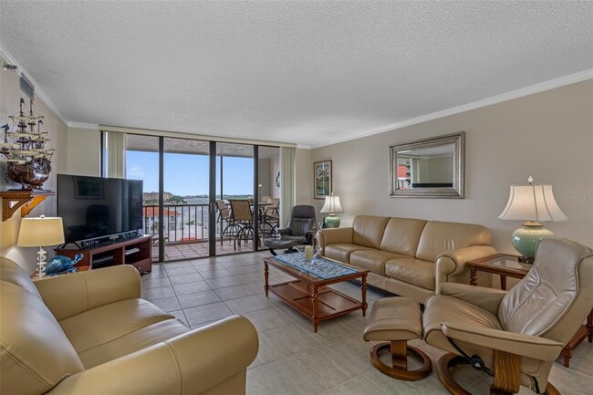 19111 Vista Bay Dr Condo Unit 612 - Condo for Rent in Indian Shores, FL ...