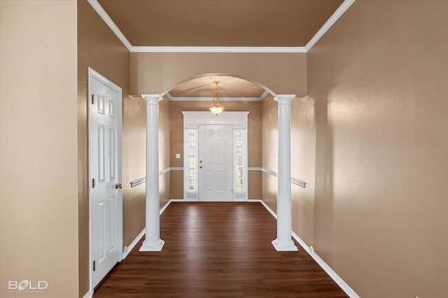 Photo - 406 Lavita Dr