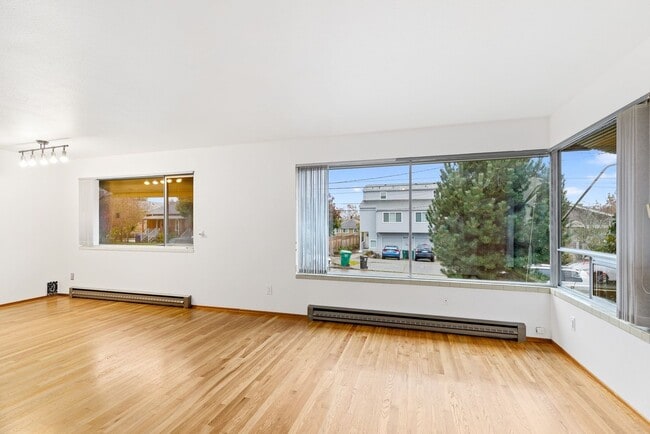 Photo - Ballard 2 bed 1 bath Available February 1st