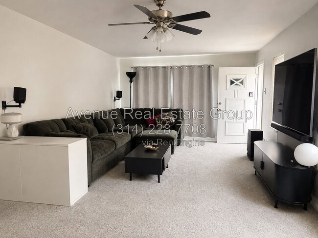 Photo - 7114 Clayton Ave