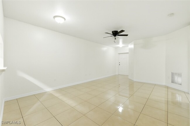 Photo - 8423 Bernwood Cove Loop Unit 401