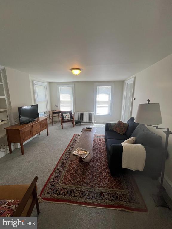 Photo - 241 W Maple Ave