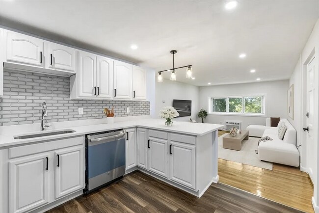 Photo - 400 Warburton Ave Unidad 1