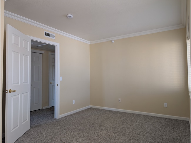 Photo - 2631 E 15th St Unit 302