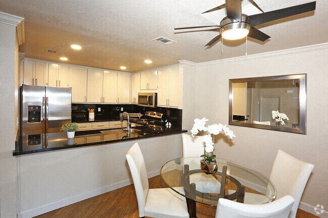 Quailwood Apartments