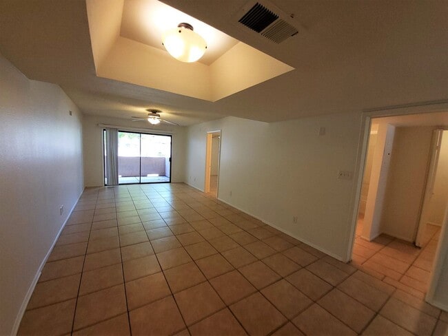 Photo - GATED COMMUNITY IN TEMPE! Unidad 113