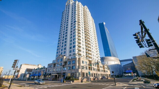 Building Photo - 526 Pacific Ave Unit 806 Rental