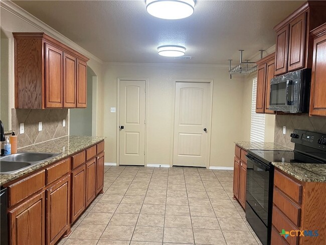 Photo - 2804 Hector Dr