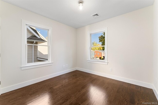 Photo - 15 Lincoln Ave Unidad 2