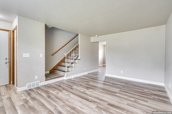 Photo - 1500 W Pershing St Unit 1502