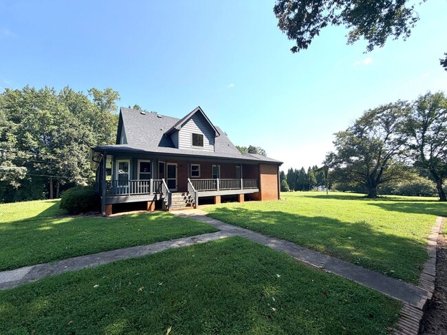 3603 Ryans Bluff Dr