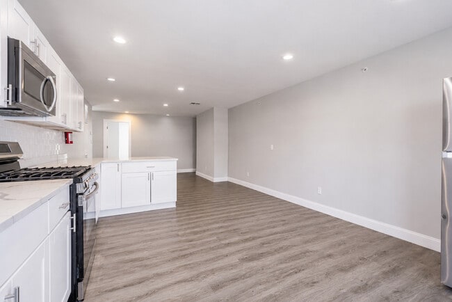 Photo - 35 2nd St Unit FANWOOD