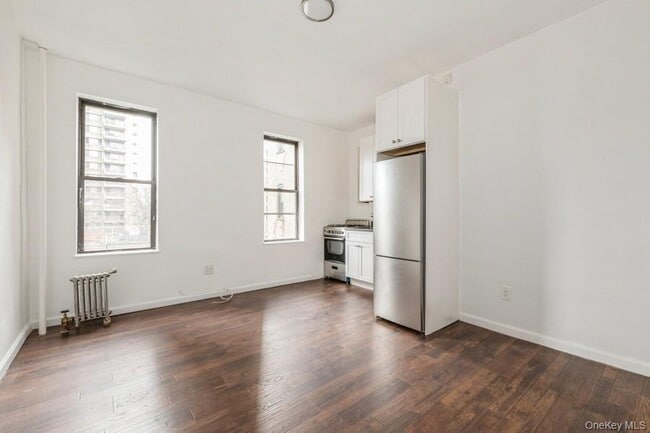Photo - 35 Crown St Unit 3H