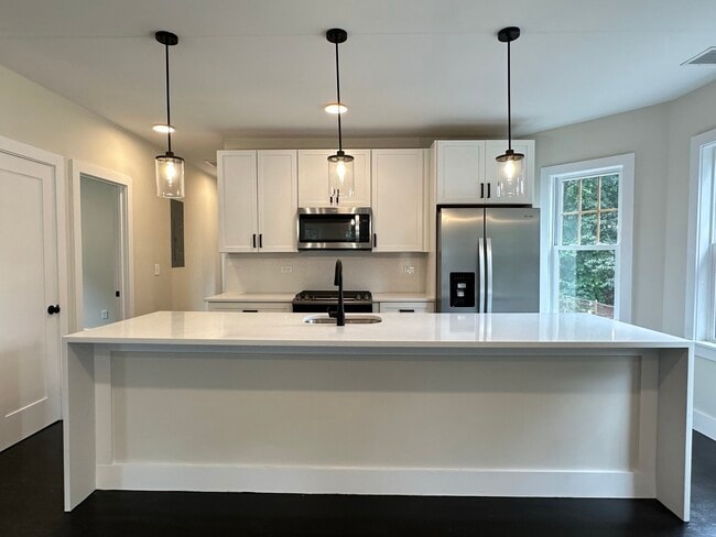 Photo - 131 Grampian Way Unit 2