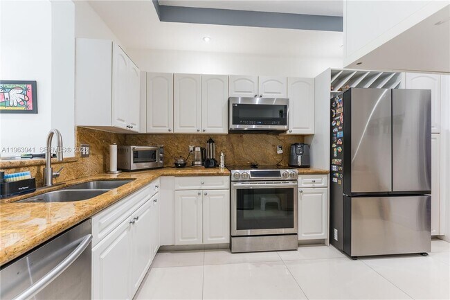 Photo - 4243 NW 112th Ct