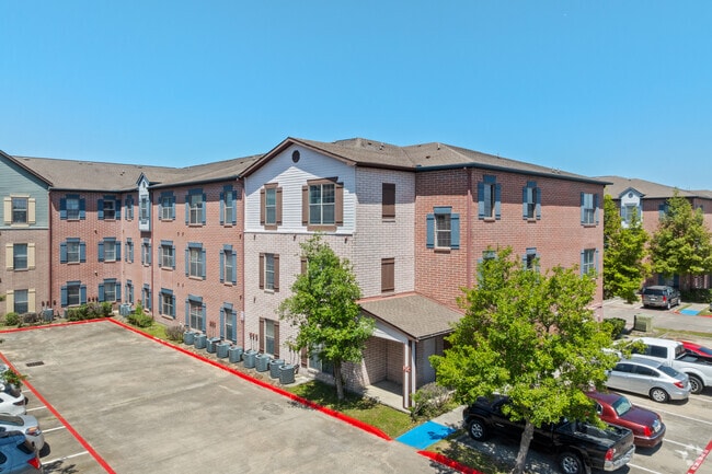 Manor at Jersey Village