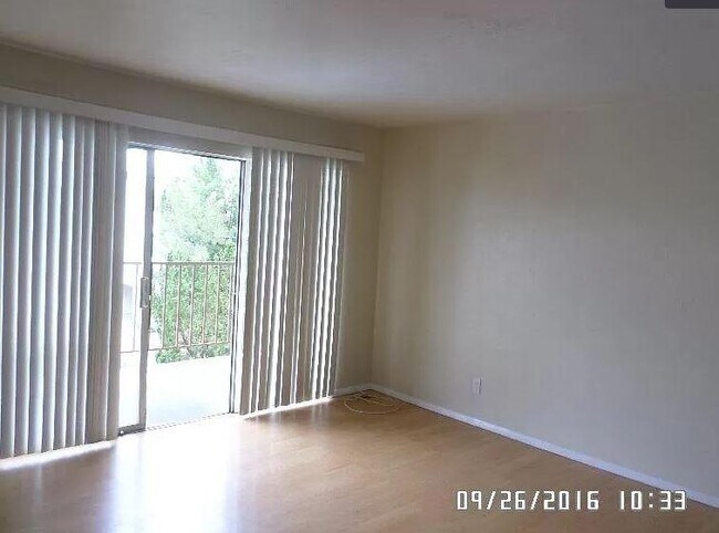 Photo - 1600 N Wilmot Rd Condo Unit 201